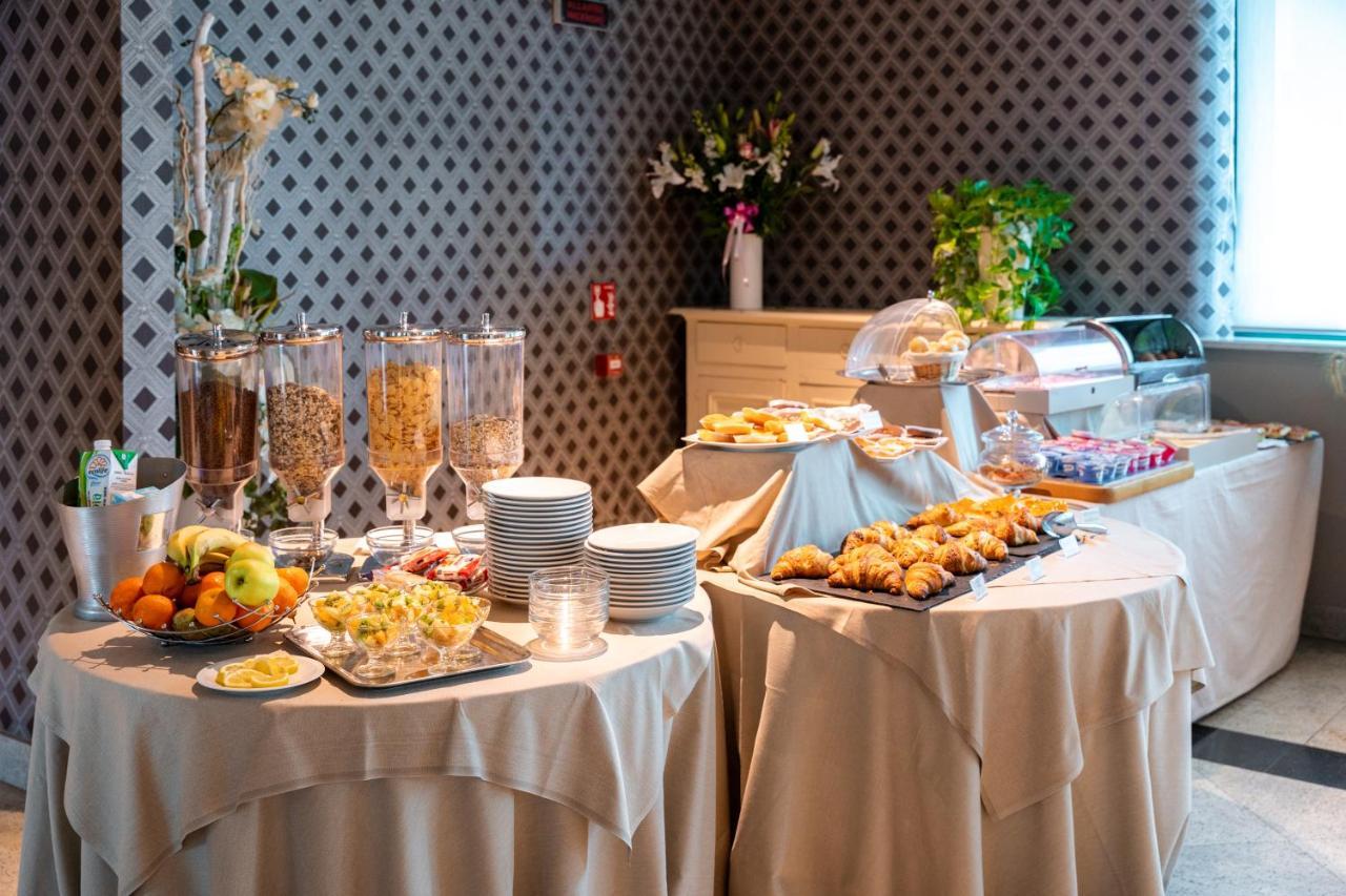 Hotel Parisi Nichelino Eksteriør bilde
