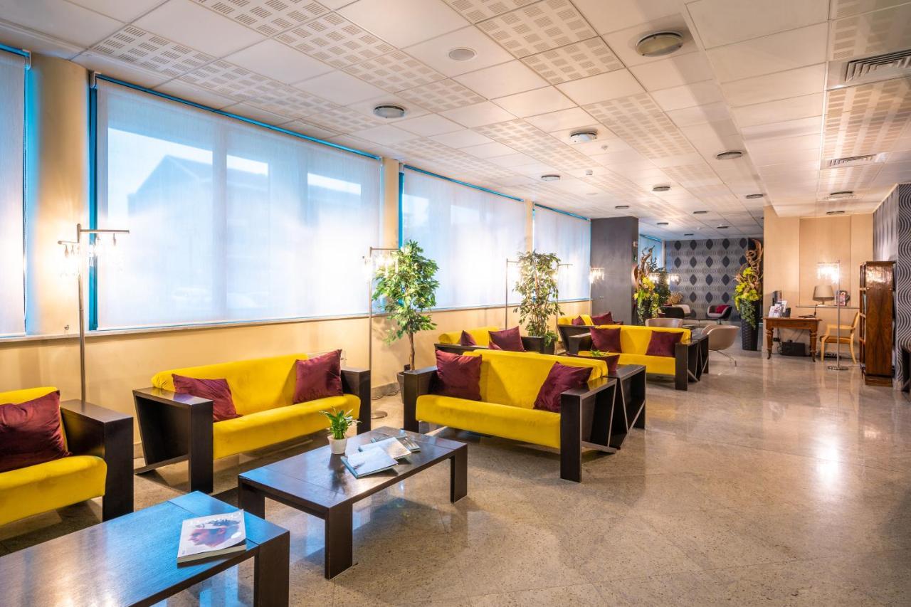 Hotel Parisi Nichelino Eksteriør bilde